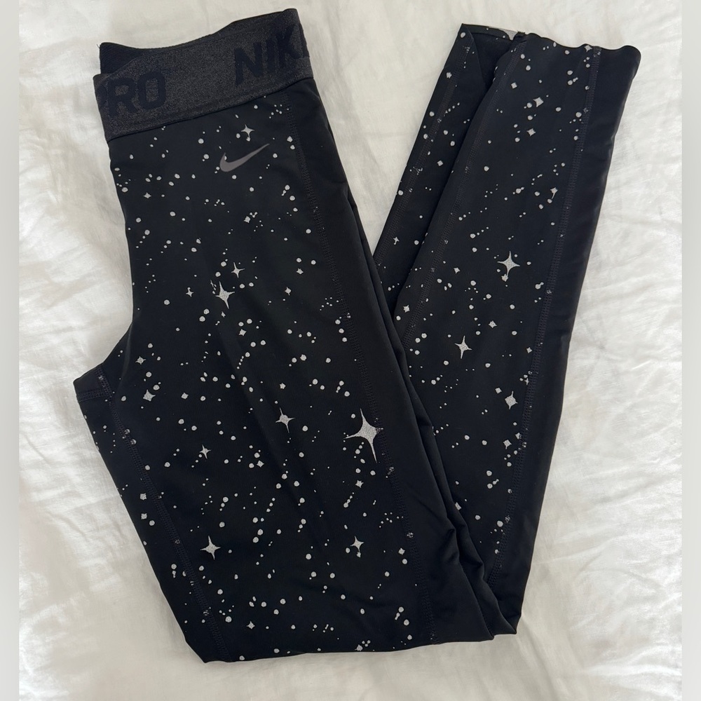 nike pro black leggings